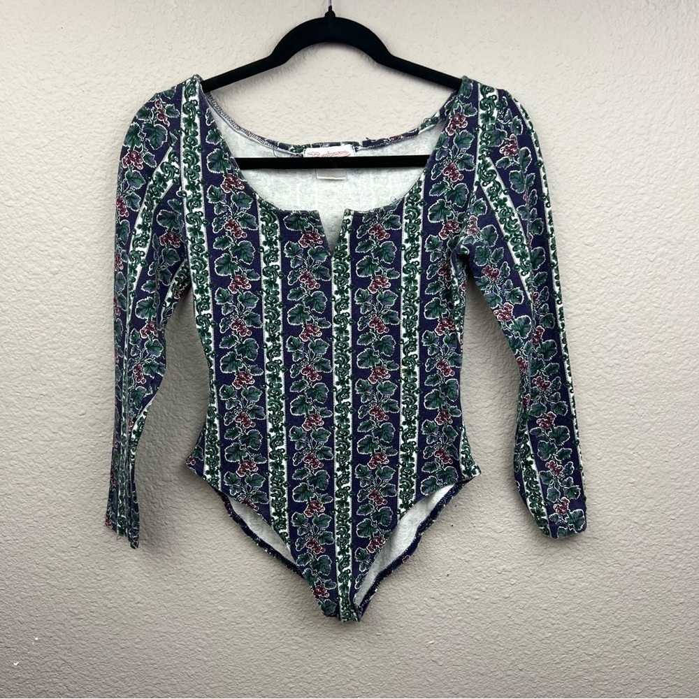 90's Vintage Bodywear bi energie Long Sleeve Grape Print Bodysuit Sz M